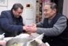 嘎杰科被朋友们昵称为嘎哥，在淮师美术学院任教，来自俄罗斯，毕业于著名的列宾美术学院。第一次在淮安过年的嘎哥并不孤独，这几天在朋友的陪伴下过足年瘾，逛庙会、尝小吃忙得不亦乐乎。一起来看看嘎哥的中国年！

