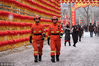 2019年2月6日，大年初二，北京迎来农历猪年的第一场雪。张齐/视觉中国