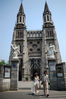 2019年4月16日，山东省济南市，有座教堂和巴黎圣母院很相像，它就是洪家楼天主教堂。来源：东方IC 编辑/陈进