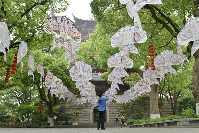 百年前的宫廷风筝在杭州城隍阁展出