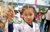 2019年5月17日，江苏省苏州市虎丘中心幼儿园举办的“庙会”活动现场。