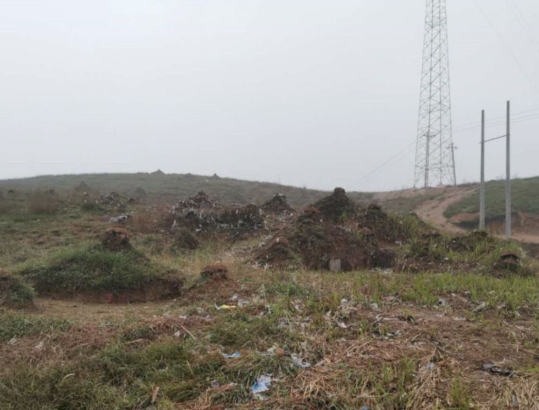 招商项目屡遭村民阻挠10年难开工 已沦为乱葬岗