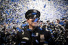 当地时间2017年3月30日，美国纽约，纽约市警局600多名新警察参加警校毕业典礼。