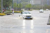 2019年7月13日，南昌遭遇暴雨天气，市区部分路段积水严重。马悦/视觉中国 编辑/陈进
