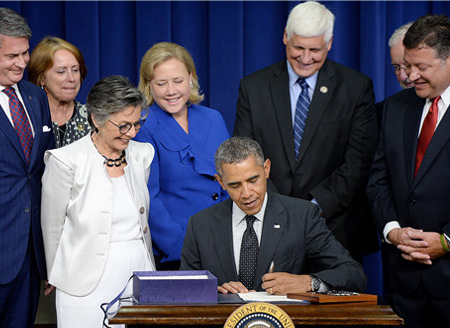 国际左撇子日 盘点左撇子名人