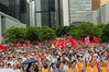 2019年8月17日，香港各界人士在金钟添马公园举行“反暴力、救香港”集会。 Billy H.C. Kwok/视觉中国