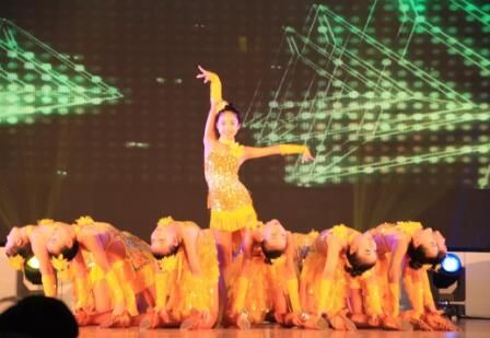 荔枝读剧会 | 大型影视教育公益行走进无锡宜兴市城南实验小学