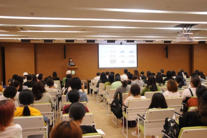 我们看到了发光的你 | 紫金奖?中国（南京）大学生设计展高校宣讲