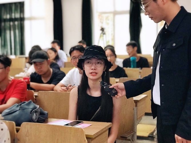 我们看到了发光的你 | 紫金奖?中国（南京）大学生设计展高校宣讲