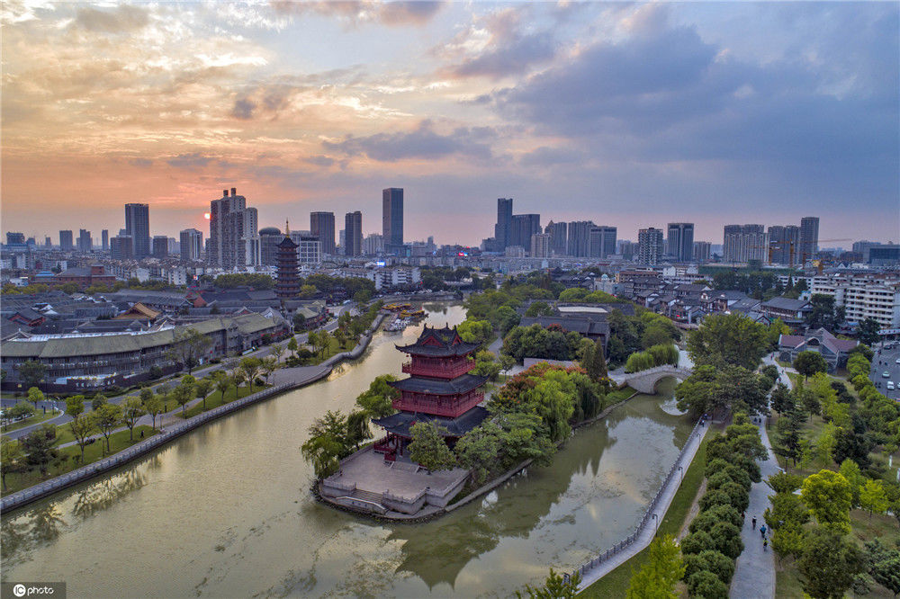 江苏淮安里运河秋水共长天一色 景色大美