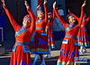 1月25日，在美国新墨西哥州阿尔伯克基，人们在庆祝活动上表演。 新华社发（理查德·莱金摄）