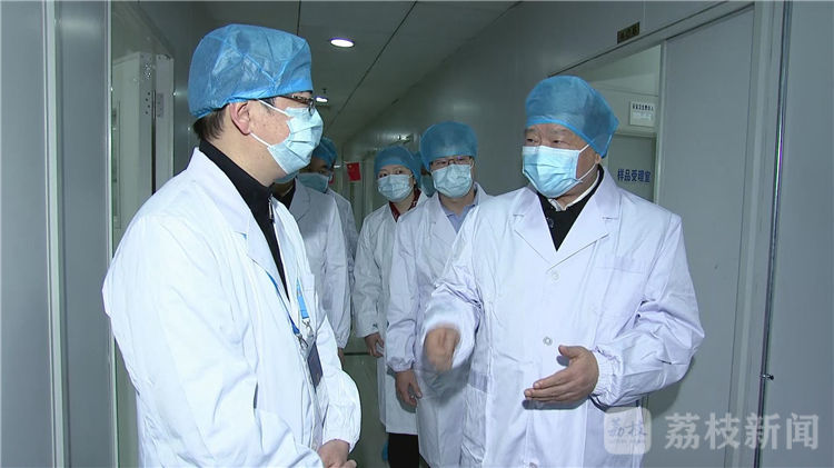 娄勤俭前往省疾病预防控制中心等地检查疫情防控工作