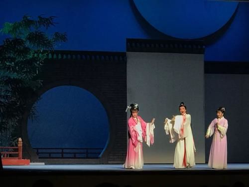 集非遗、文化、民俗、游园、美食等于一体 千场“文化盛宴” 尽展