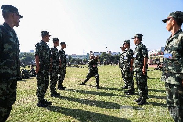 训练|探访新兵营|“训练套餐”KO“节后综合征”|荔枝军事