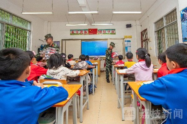 扶贫|武警某支队开展扶贫助学活动助力脱贫攻坚|荔枝军事