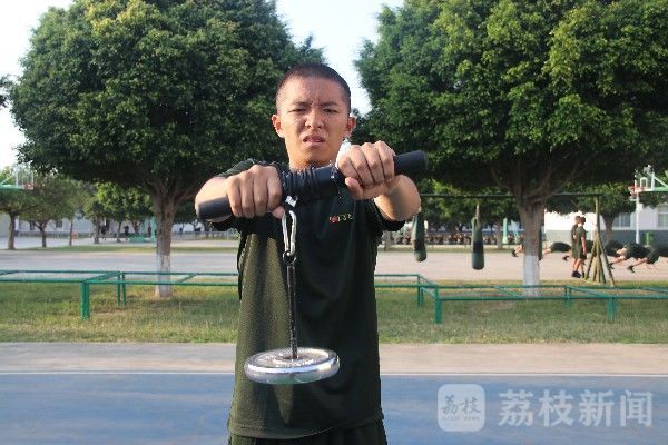 神器|新训“神器”，总有一款适合你|荔枝军事
