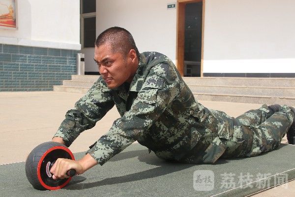 神器|新训“神器”，总有一款适合你|荔枝军事