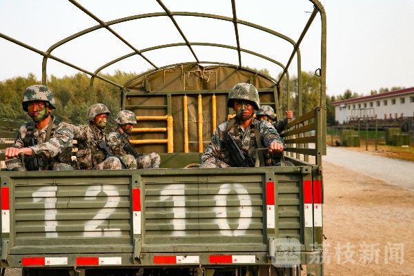 战场|现场版“刺激战场”比电影还精彩|荔枝军事