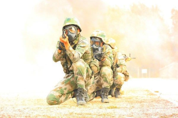 战场|现场版“刺激战场”比电影还精彩|荔枝军事