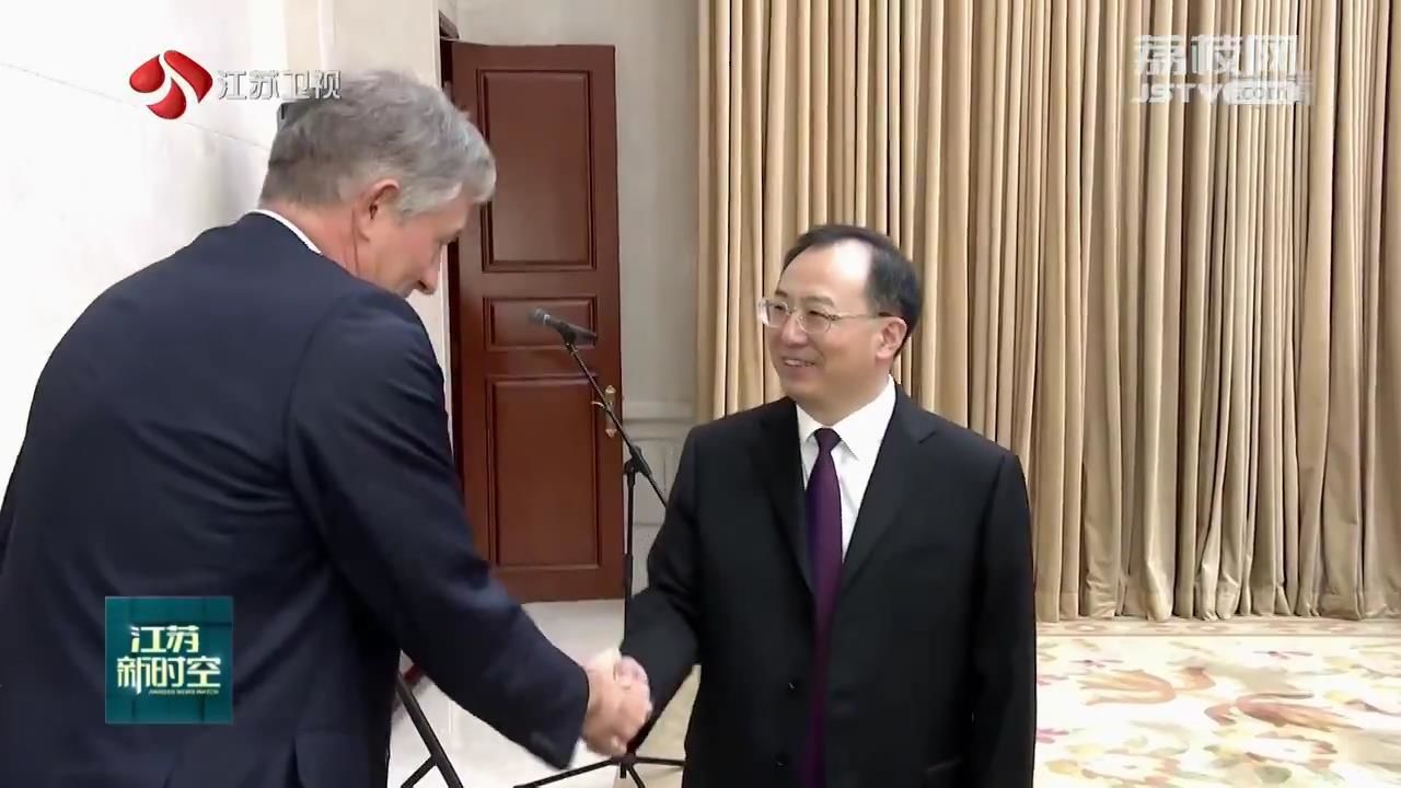 海上风电:吴政隆会见罗梁刘国跃 首个中外合资海上风电项目揭牌