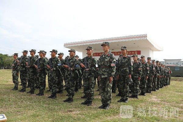 新兵|开火！新兵实弹射击“初体验”|荔枝军事