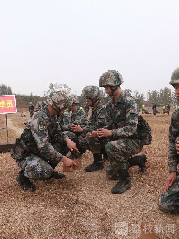 新兵|入营一个月，看新兵实弹射击初体验！|荔枝军事