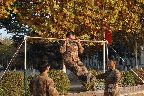 购物车|双十一，看侦察女兵的“购物车”|荔枝军事