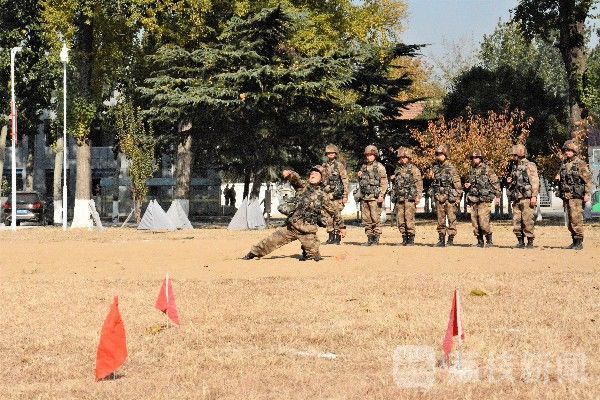 购物车|双十一，看侦察女兵的“购物车”|荔枝军事