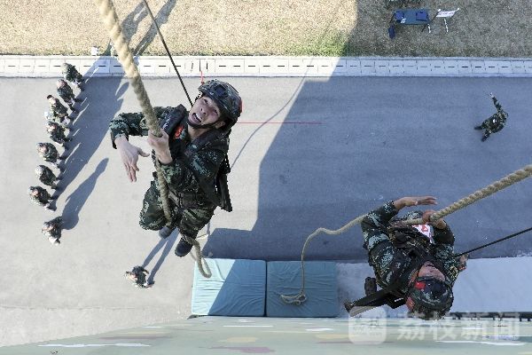 部队|以考促训，武警某支队年终大考摸清部队训练底数|荔枝军事