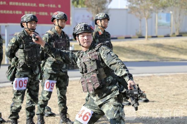 部队|以考促训，武警某支队年终大考摸清部队训练底数|荔枝军事