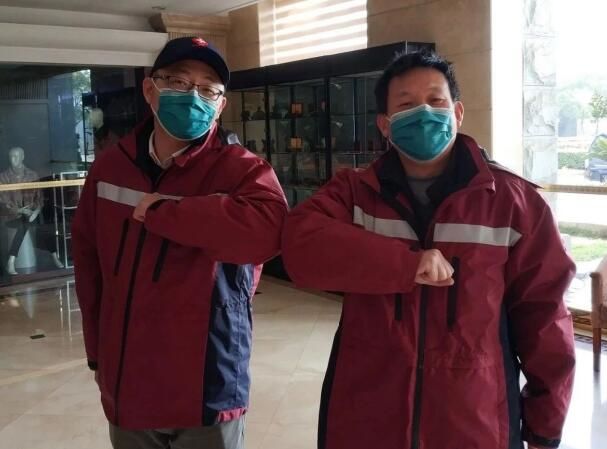 新冠必“黄”，愿毒服“苏”！