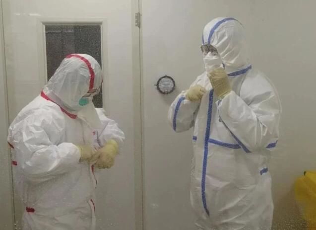 新冠必“黄”，愿毒服“苏”！