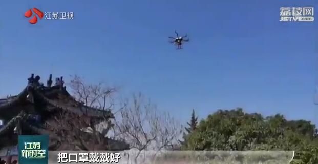 赏春光  莫扎堆