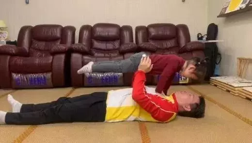 【特别企划】居家亲子运动怎么做？奥运冠军来教你！