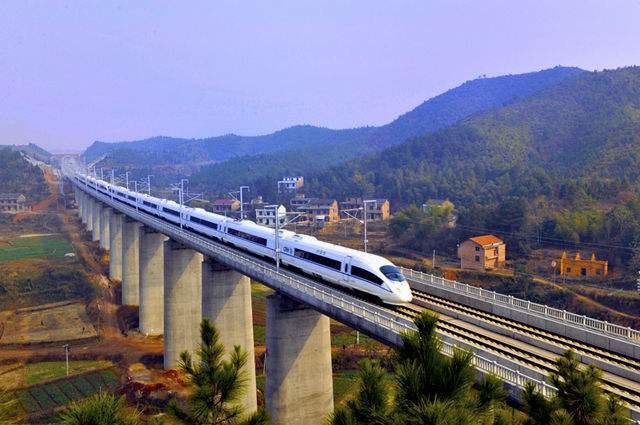 长三角铁路做好防疫重点物资运输 严格落实疫情防控措施