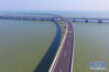　3月30日拍摄的青岛胶州湾大桥胶州连接线（无人机照片）。 新华社发（王海滨 摄）