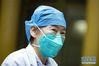 　湖北省中西医结合医院呼吸内科主任张继先接受采访（3月2日摄）。新华社记者 沈伯韩 摄