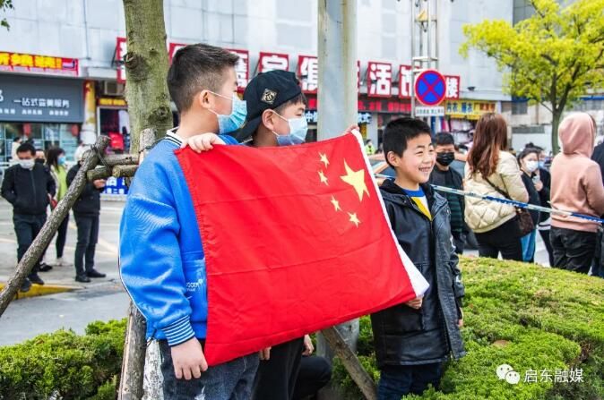 英雄■今天,启东以最高礼遇,迎接8位英雄凯旋!