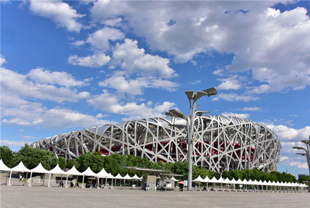 奥林匹克中心美翻了！北京蓝天白云再次刷屏