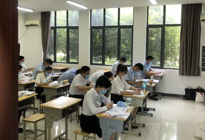 面试@今明两天将有1258名考生在镇江考区参加面试 江苏省2020年公务员考录面试今天开考