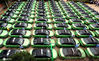 2019年9月13日报道，西汽集团首批纯电动出租车发包仪式举行，首批300辆崭新的比亚迪E5纯电动出租车在集团二公司顺利发包投运。此次投入营运的纯电动出租车车身绿色代表低碳、环保、绿色出行的理念，象征着城市快速发展的勃勃生机，300辆崭新的比亚迪E5纯电动出租车为乘客的出行提供便利。代泽均/IC photo