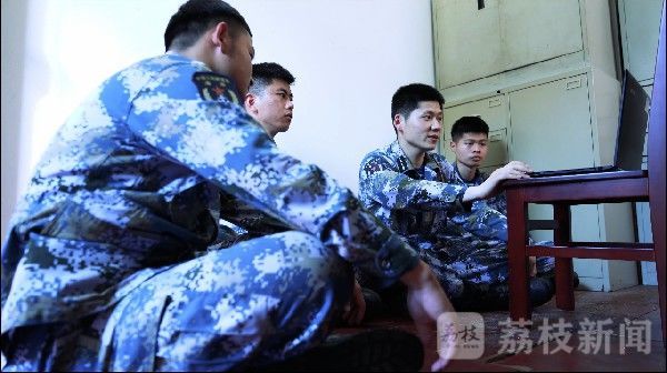 教育|把脉官兵思想，让“微教育”拥有“大效果”|荔枝军事