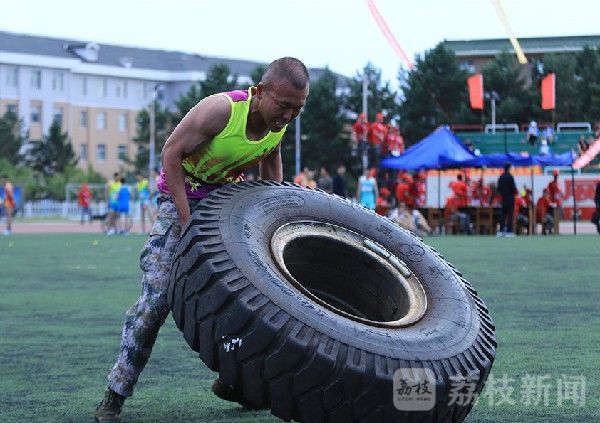 高考|燃哭！高考学子来看军校兵哥兵姐送给你们的祝福！|荔枝军事
