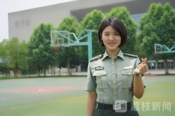 高考|燃哭！高考学子来看军校兵哥兵姐送给你们的祝福！|荔枝军事