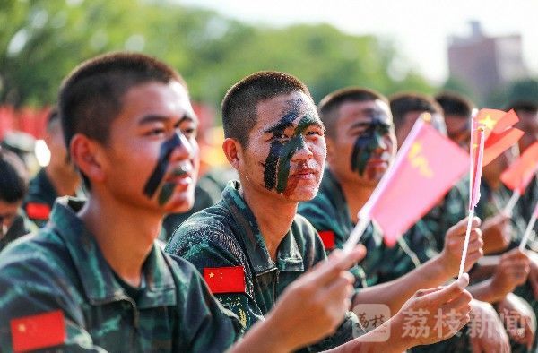 官兵|精彩纷呈！多地军民共庆“八一”|荔枝军事