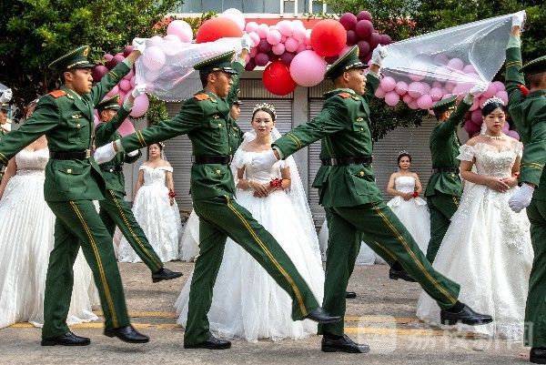 今朝|爱在军营 情定今朝|荔枝军事