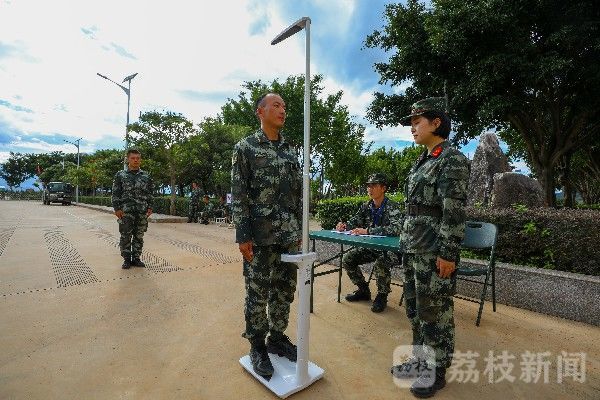 考核|考场如战场！一起来看军事指挥员如何当好战斗员|荔枝军事