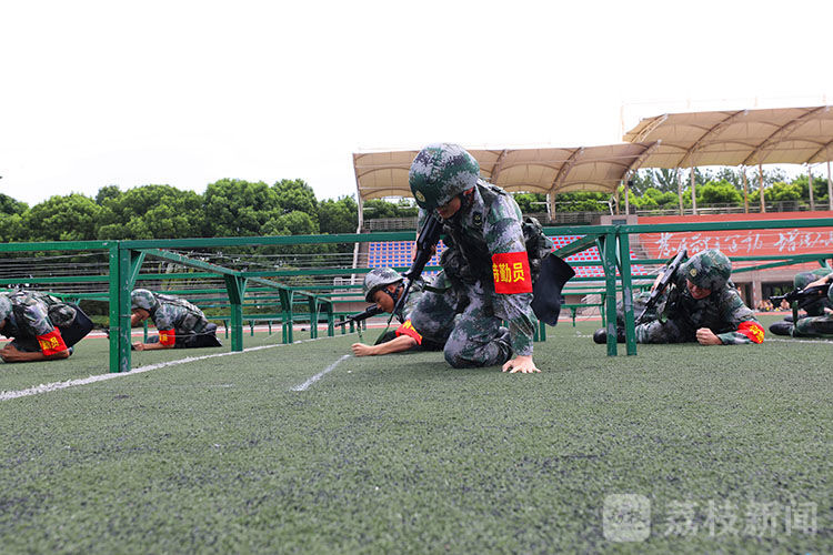 练兵|骄阳似火练兵酣 后浪淬火砺精兵|荔枝军事