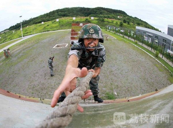 他们|“乘风破浪”的防空兵，来了！|荔枝军事