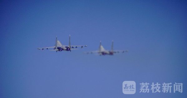 我们|我们正在续写新的辉煌|荔枝军事
